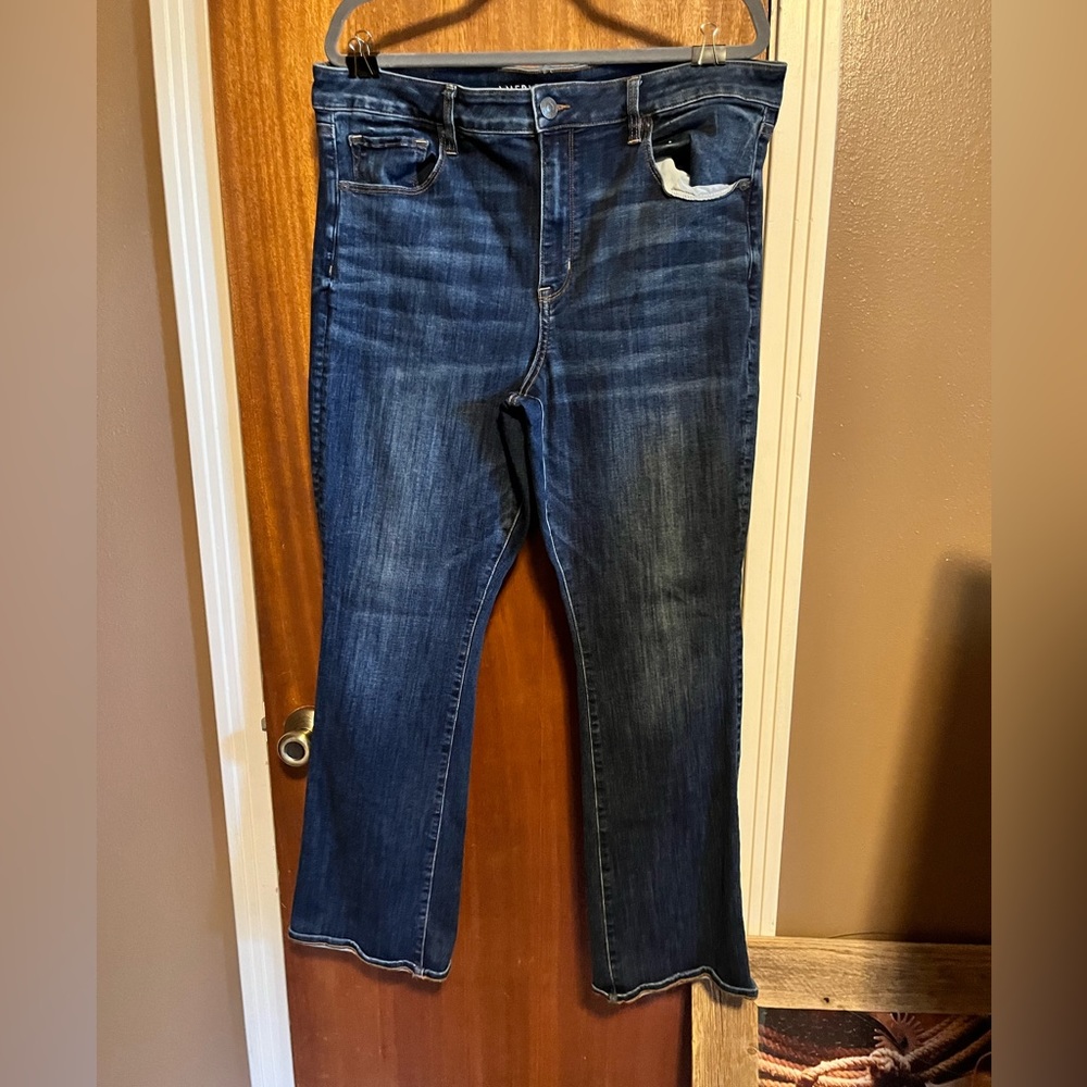 American eagle slight bootcut pants. Like new. Lots of stretch.